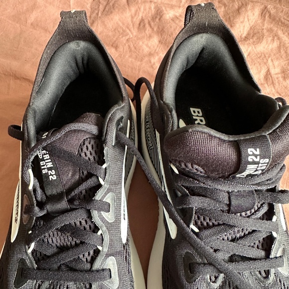 Womens Brooks Glycerin 22 9.5 Wide - Picture 9 of 12